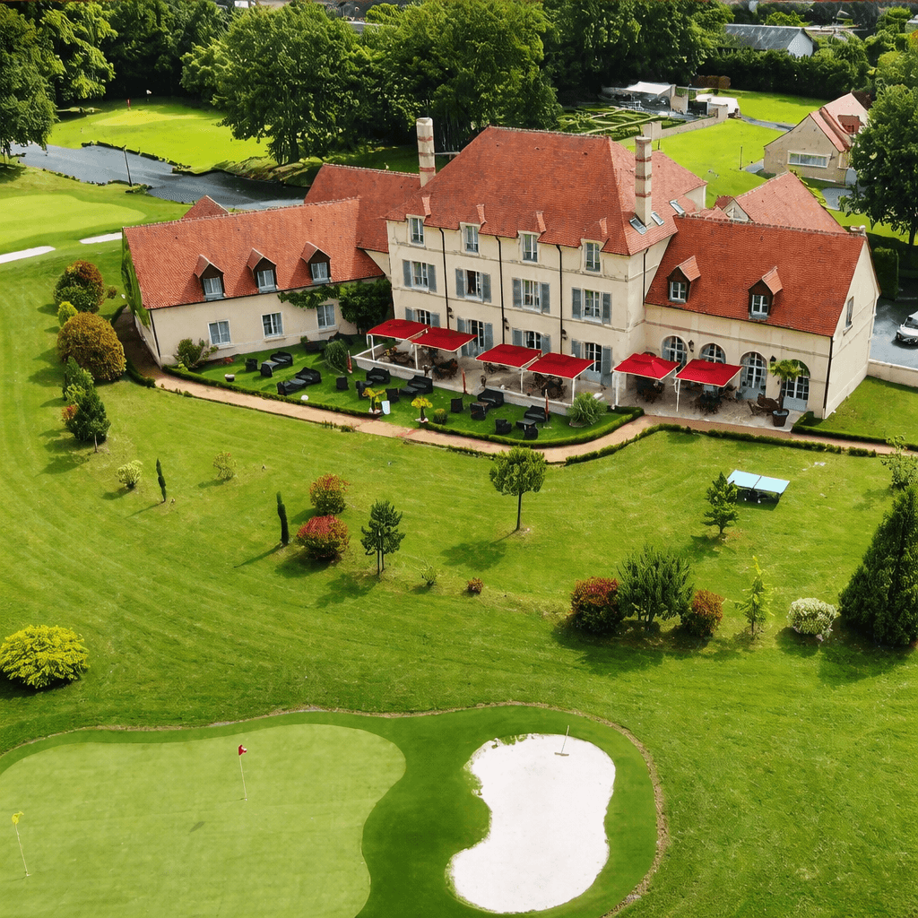 Logis Hôtel - Domaine de l'Orangerie