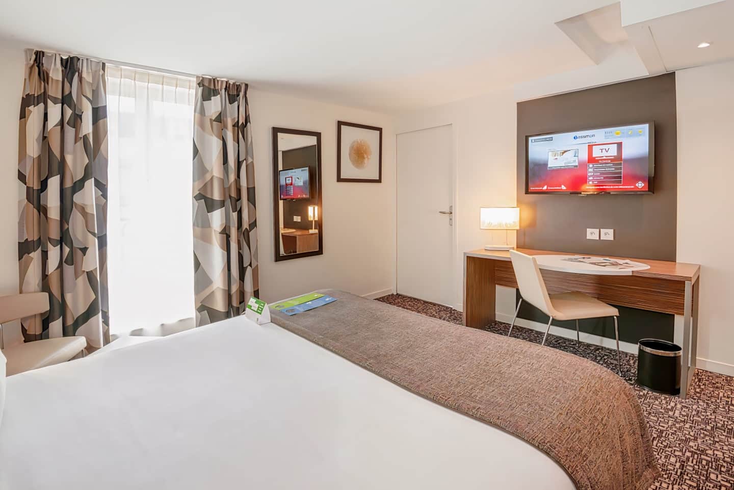 Holiday Inn Paris Opéra - Grands Boulevards, an IHG Hotel