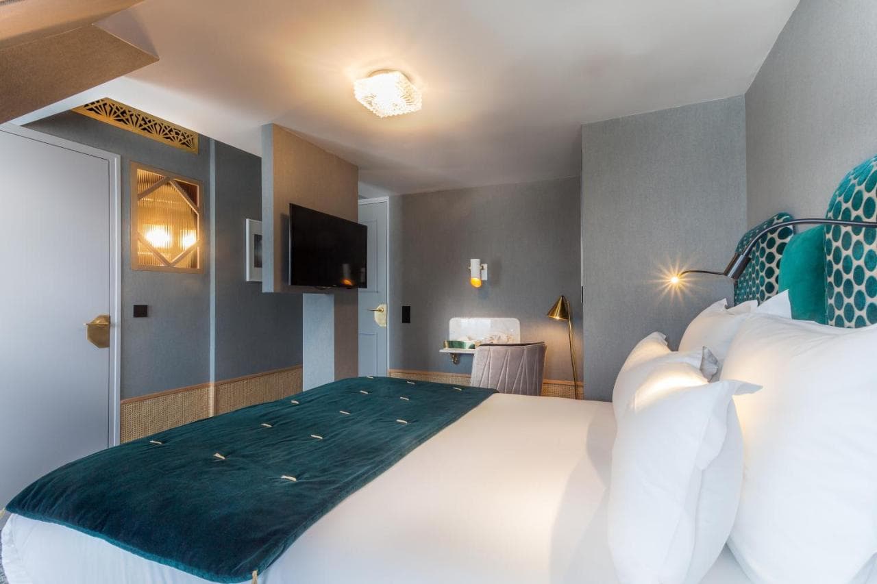 Handsome Hôtel by Elegancia