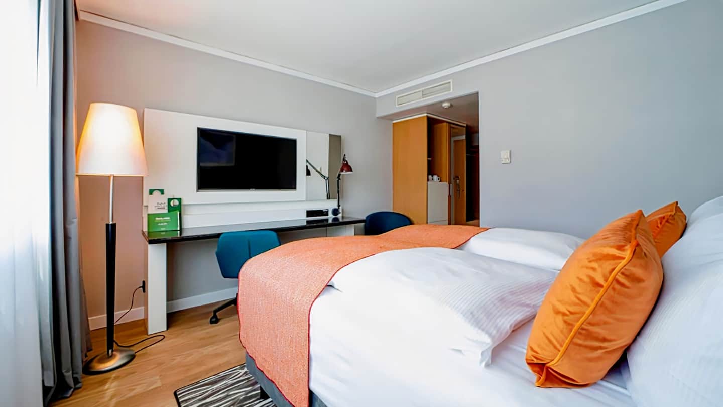 Holiday Inn Berlin Airport - Conference Centre, an IHG Hotel