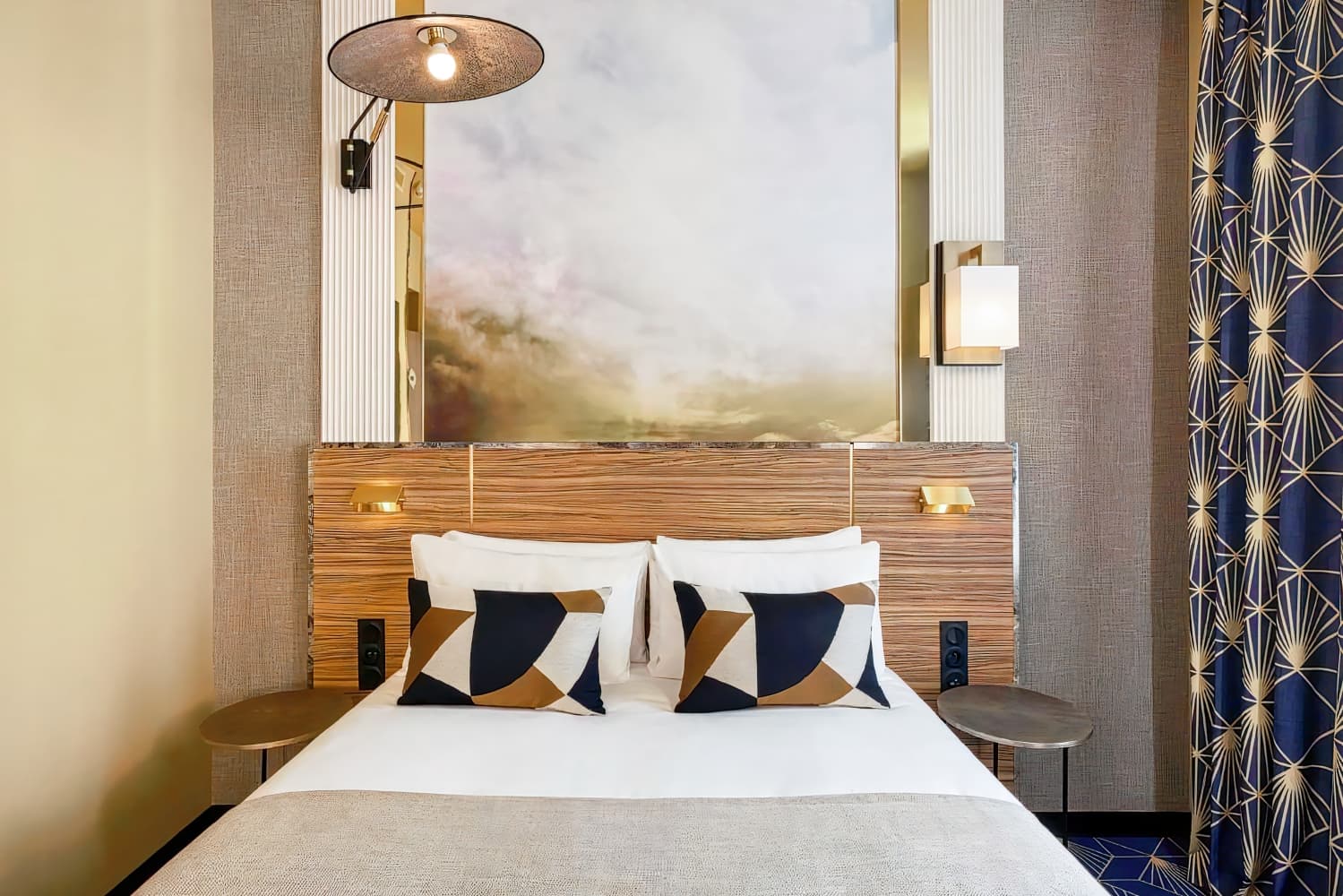 Hotel Le Rocroy Gare du Nord