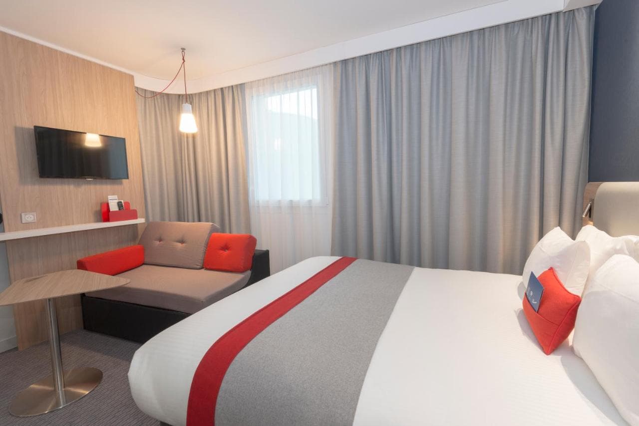 Holiday inn Express Paris Velizy, an IHG Hotel
