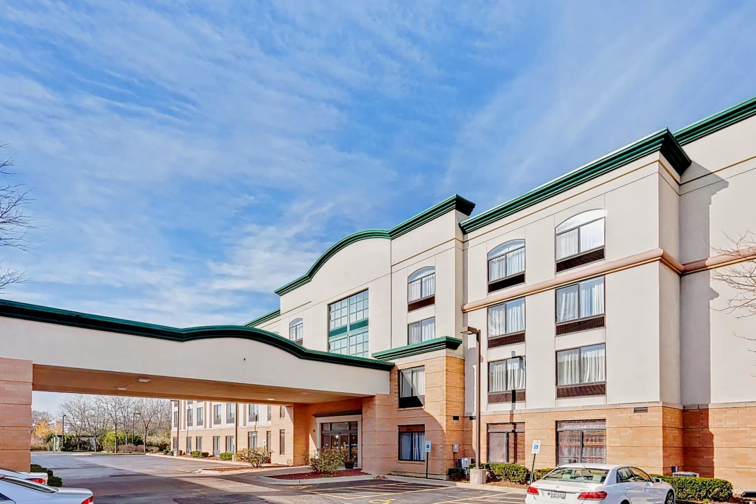 Wingate by Wyndham Arlington Heights