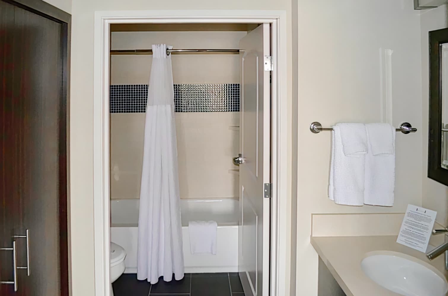 Staybridge Suites Bowling Green